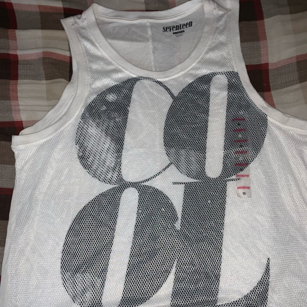 “Seventeen” tank top, Sz XL